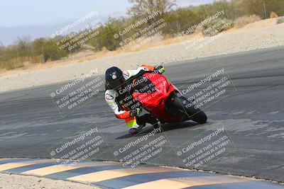 media/Apr-10-2022-SoCal Trackdays (Sun) [[f104b12566]]/Turn 3 Inside (1150am)/